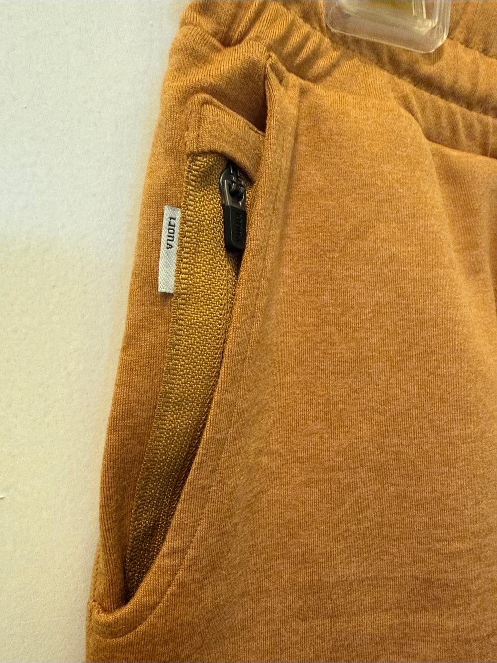 Vuori Women's Golden Mustard Halo Performance Shorts - Picture 5 of 10